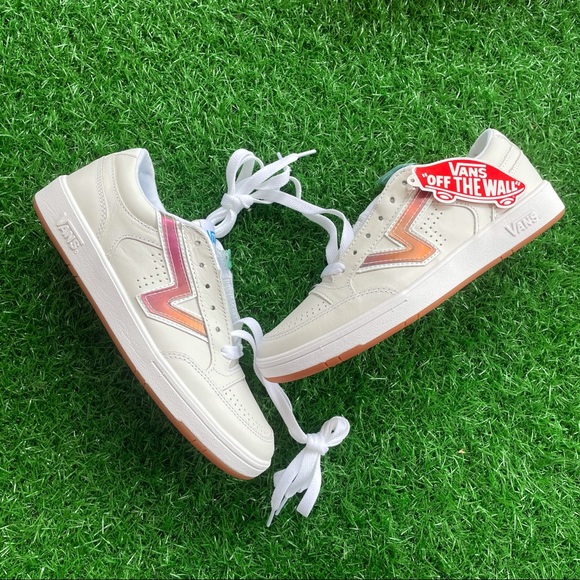 Vans Lowland Rainbow - Picture 4 of 6